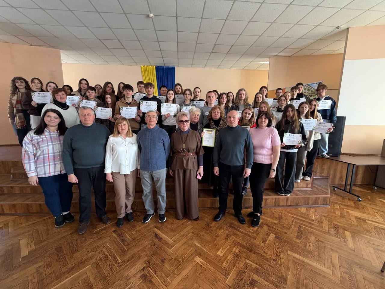 ЛІЦЕЇСТИ ПНЛ НА ВАРТІ ДОВКІЛЛЯ